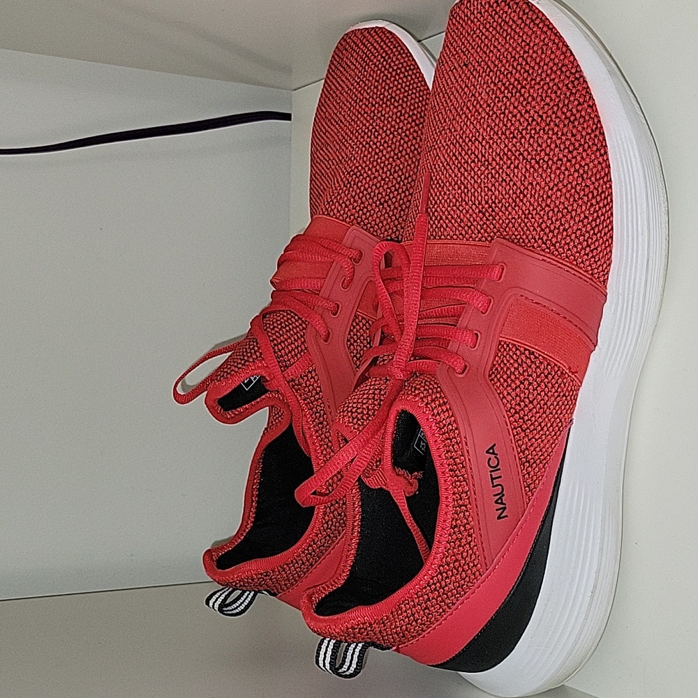 Sneaker